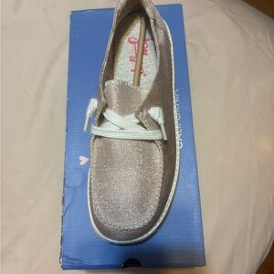 Jellypop Women's Loafers in Shimmering Tan